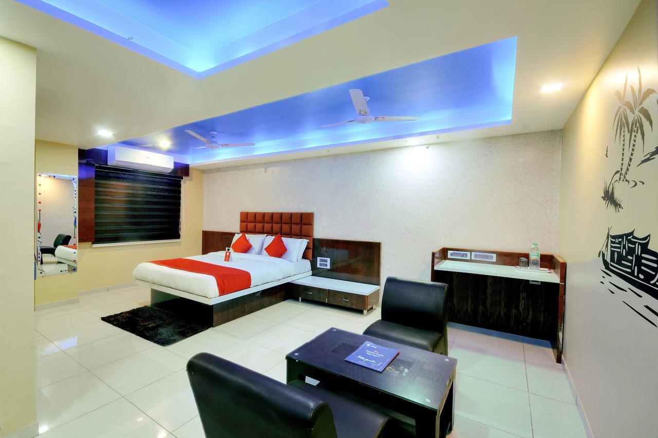 Hotel Hillton Gandhinagar Kültér fotó