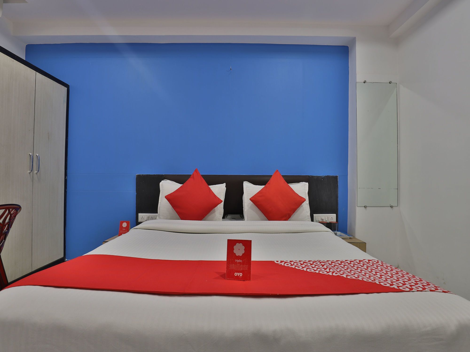 Hotel Hillton Gandhinagar Kültér fotó