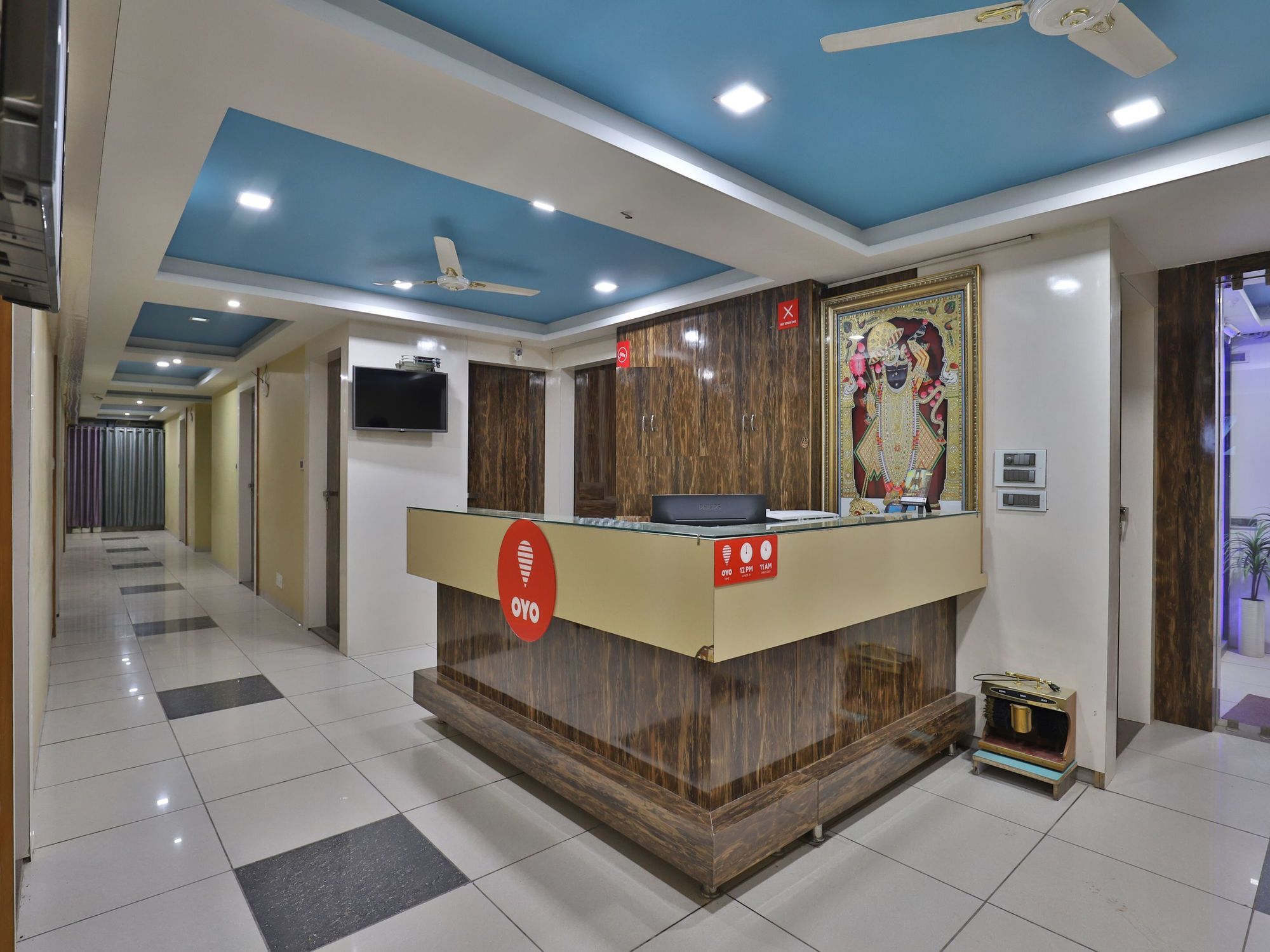 Hotel Hillton Gandhinagar Kültér fotó